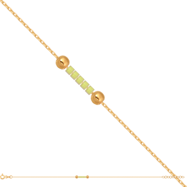 Delikatna bransoletka z przewleczonymi dwiema złotymi kuleczkami i seledynowymi koralikami
